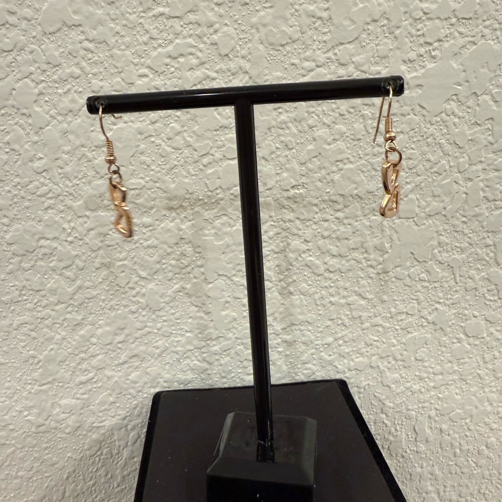 Elegant Gold Dangle Earrings